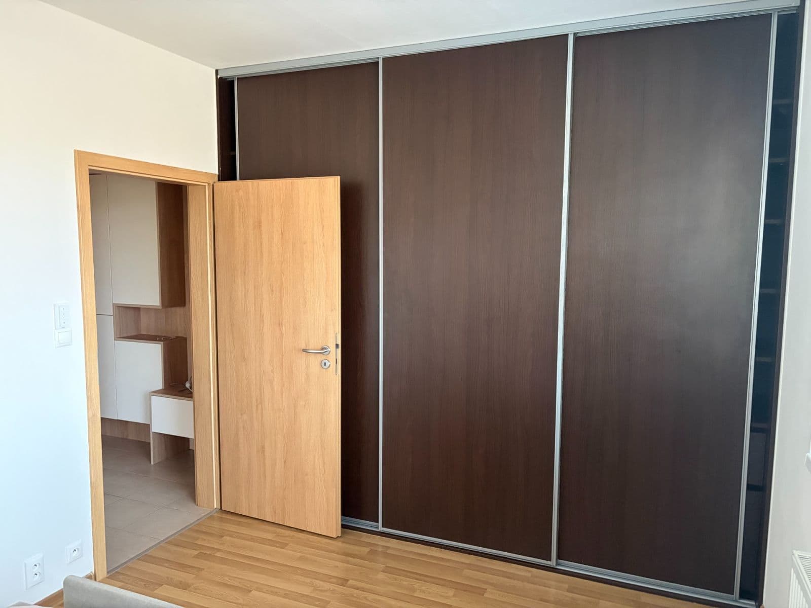 2 bedroom with open-plan kitchen flat to rent, 65 m², Přírodní, Brno, Jihomoravský Region 2 bedroom with open-plan kitchen flat to rent, 65 m², Přírodní, Brno, Jihomoravský Region