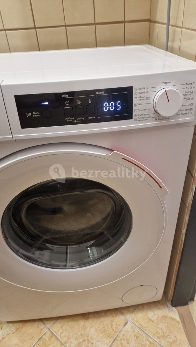 Studio flat to rent, 27 m², Hlavatého, Prague, Prague Studio flat to rent, 27 m², Hlavatého, Prague, Prague