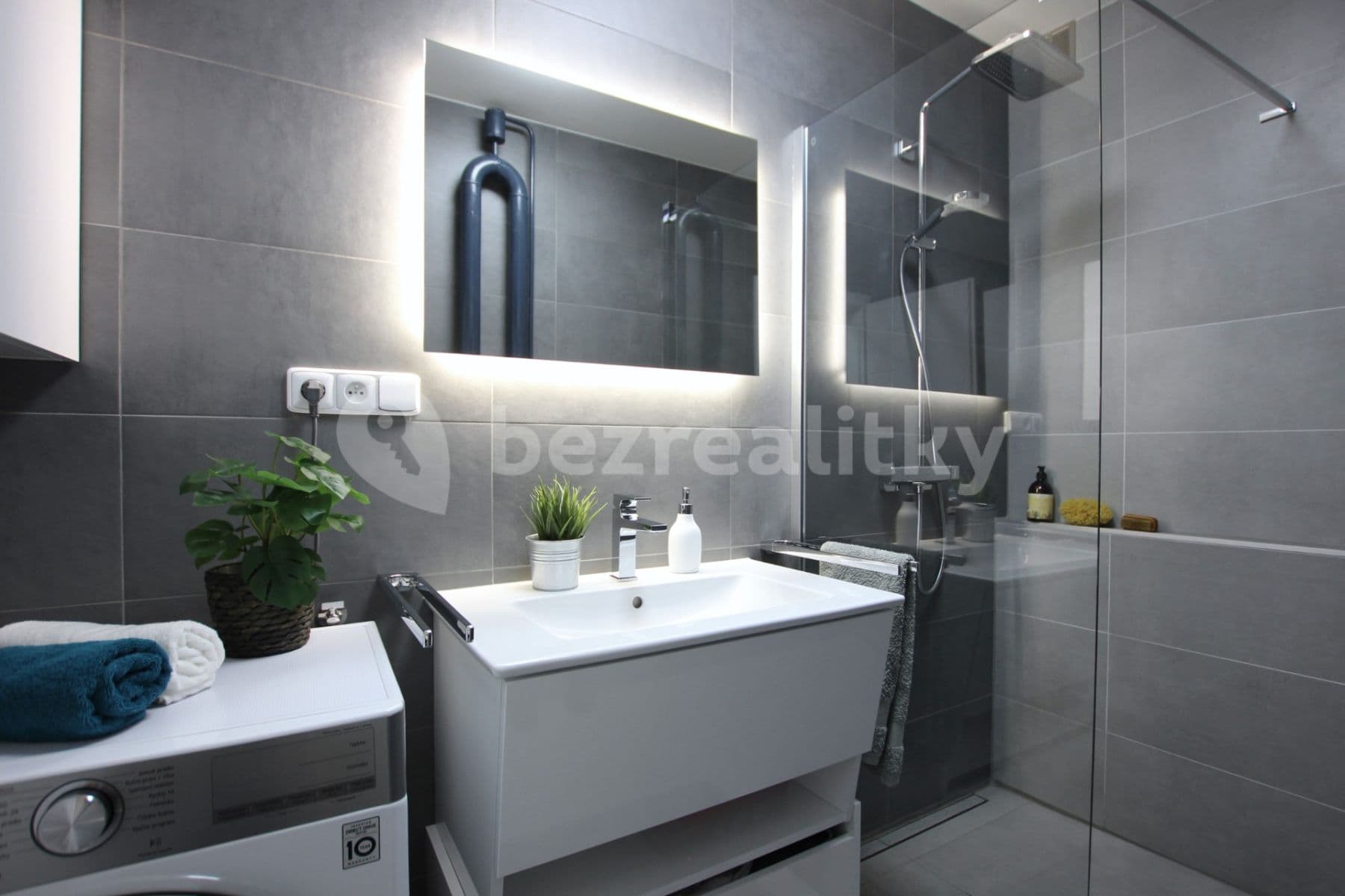 3 bedroom flat to rent, 73 m², Ramešova, Brno, Jihomoravský Region 3 bedroom flat to rent, 73 m², Ramešova, Brno, Jihomoravský Region