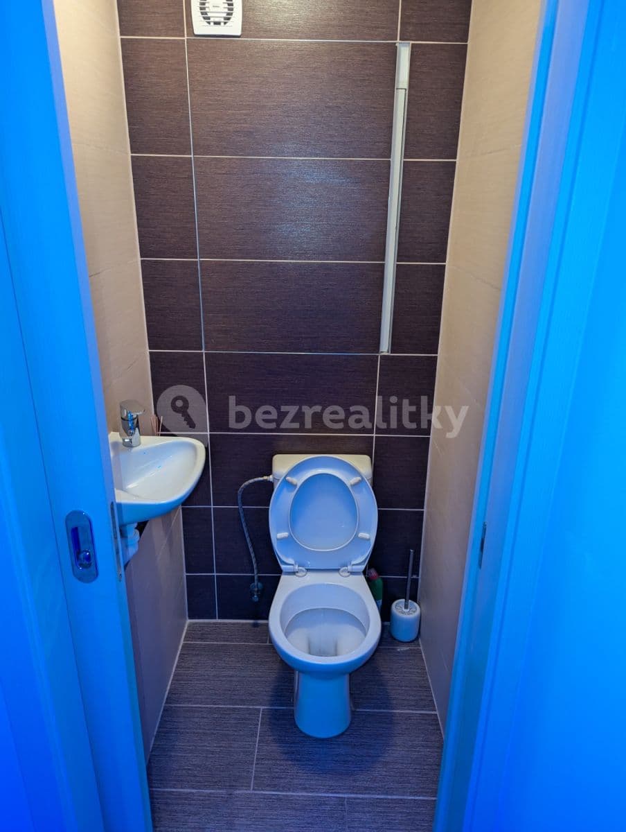 2 bedroom with open-plan kitchen flat to rent, 68 m², Imramovského, Jílové u Prahy, Středočeský Region 2 bedroom with open-plan kitchen flat to rent, 68 m², Imramovského, Jílové u Prahy, Středočeský Region