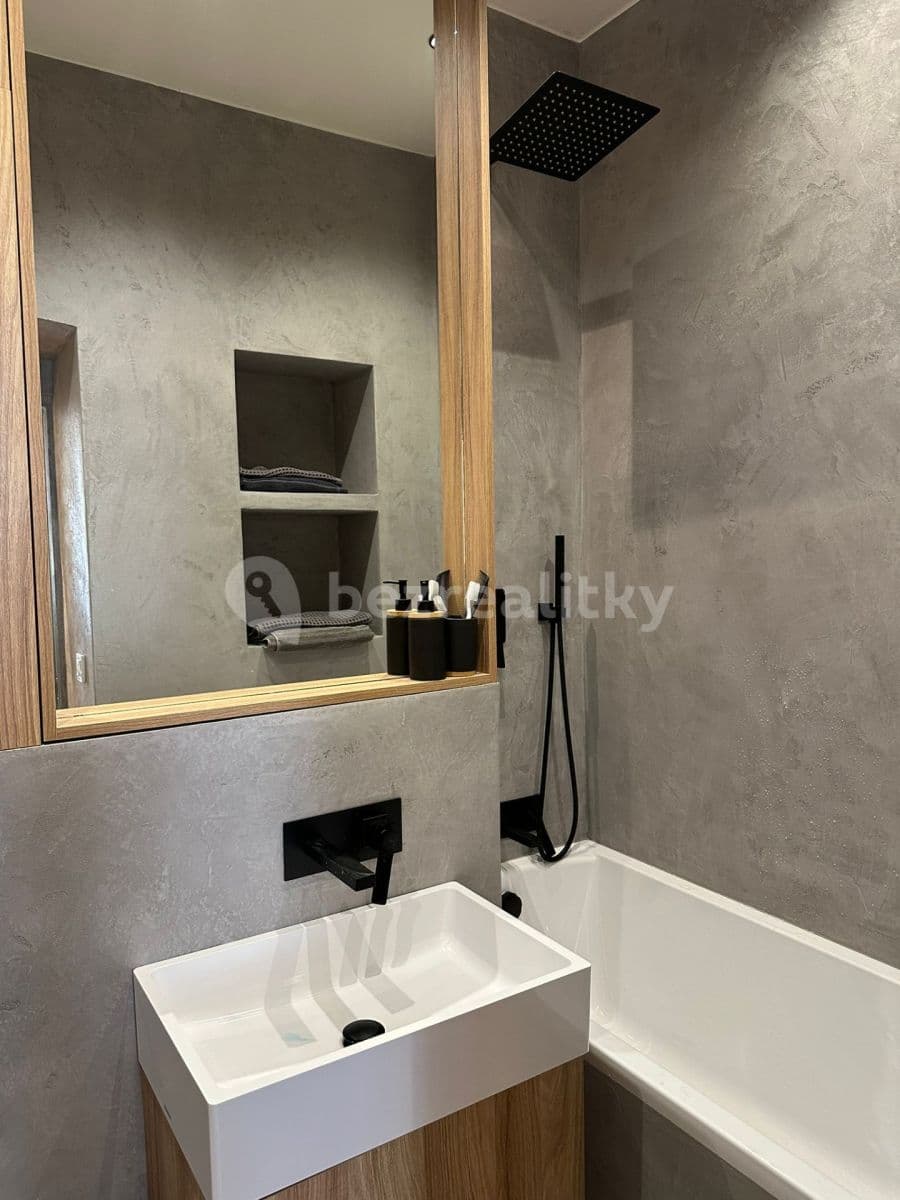 2 bedroom flat to rent, 66 m², Veletržní, Prague, Prague 2 bedroom flat to rent, 66 m², Veletržní, Prague, Prague