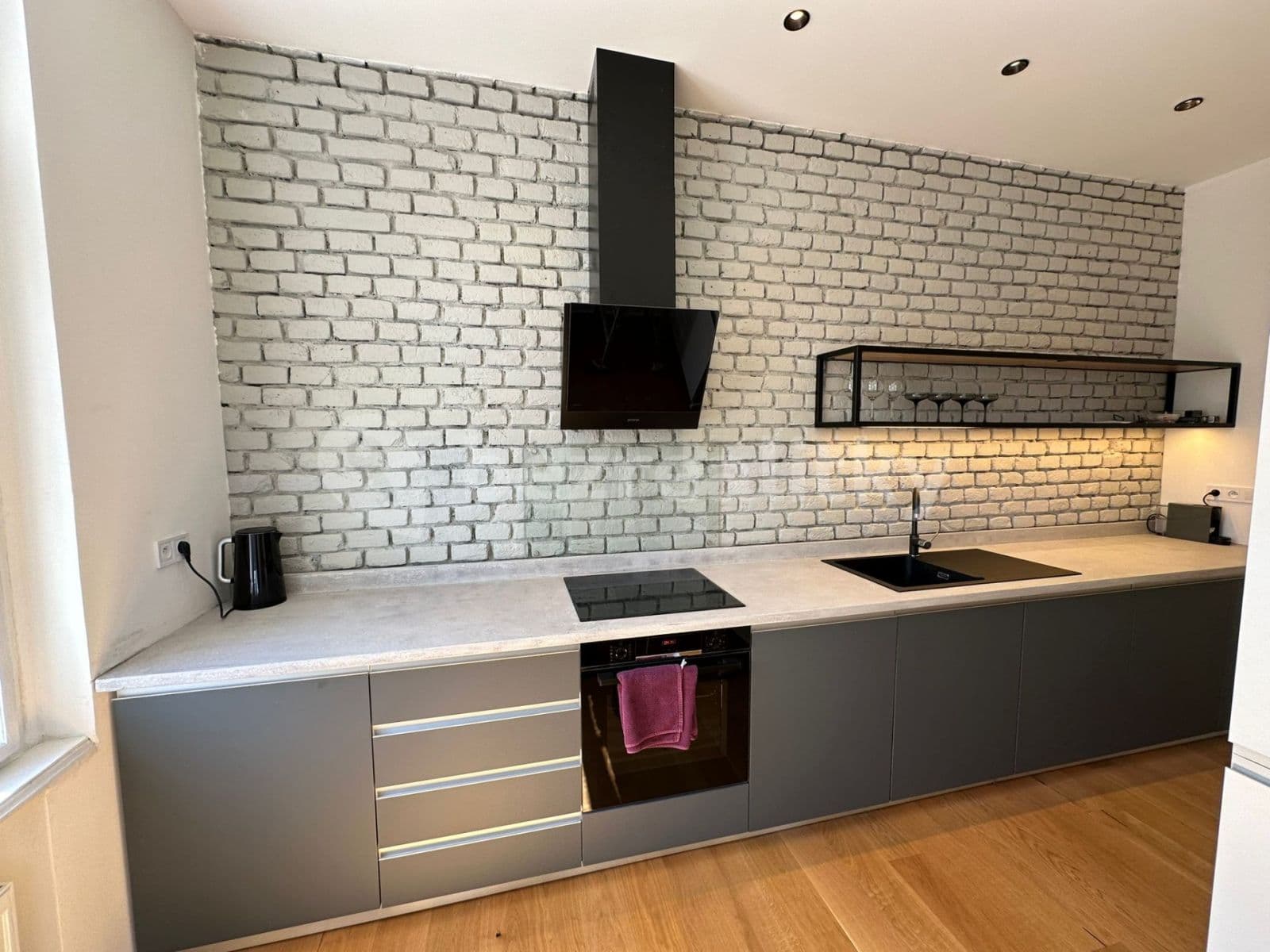 2 bedroom flat to rent, 66 m², Veletržní, Prague, Prague 2 bedroom flat to rent, 66 m², Veletržní, Prague, Prague