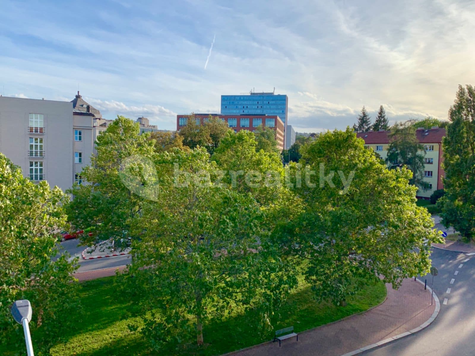 3 bedroom flat to rent, 106 m², Zelená, Prague, Prague 3 bedroom flat to rent, 106 m², Zelená, Prague, Prague