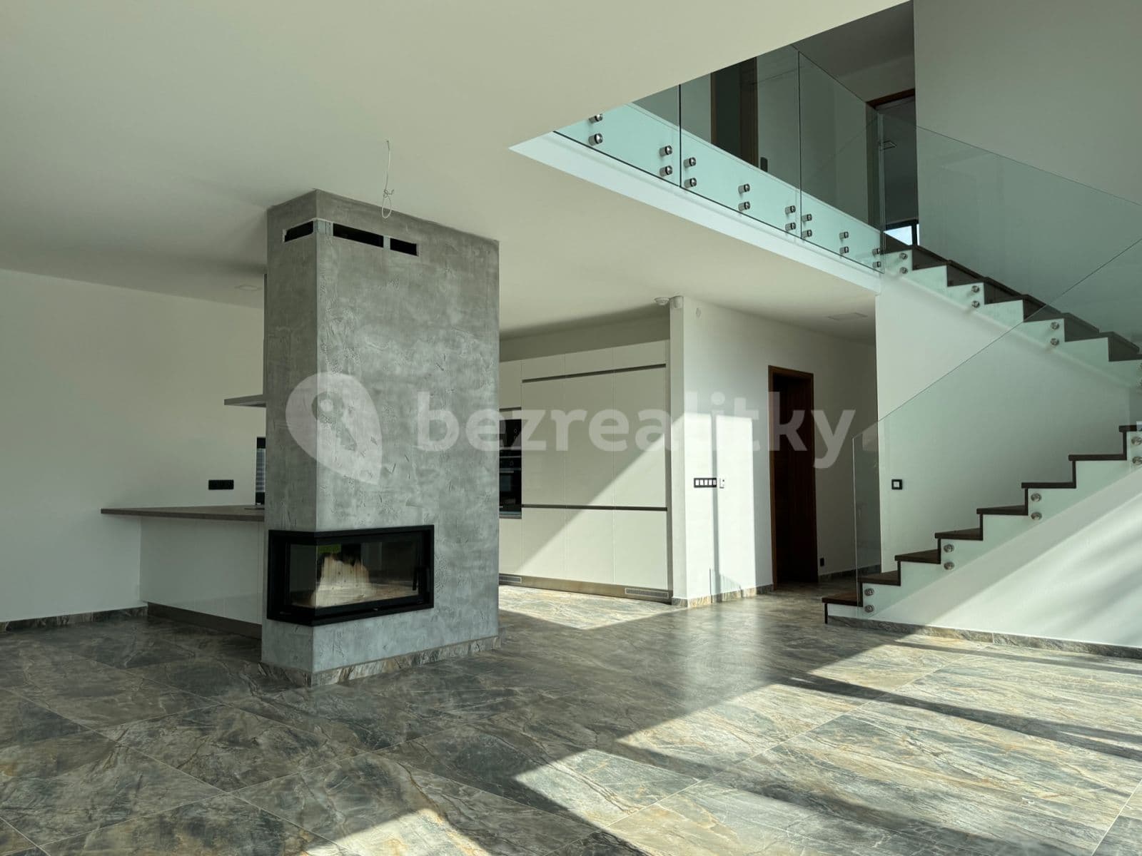 house to rent, 205 m², Národních hrdinů, Pardubice, Pardubický Region house to rent, 205 m², Národních hrdinů, Pardubice, Pardubický Region
