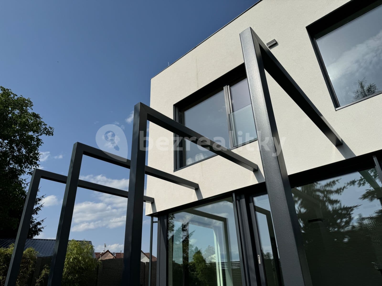 house to rent, 205 m², Národních hrdinů, Pardubice, Pardubický Region house to rent, 205 m², Národních hrdinů, Pardubice, Pardubický Region