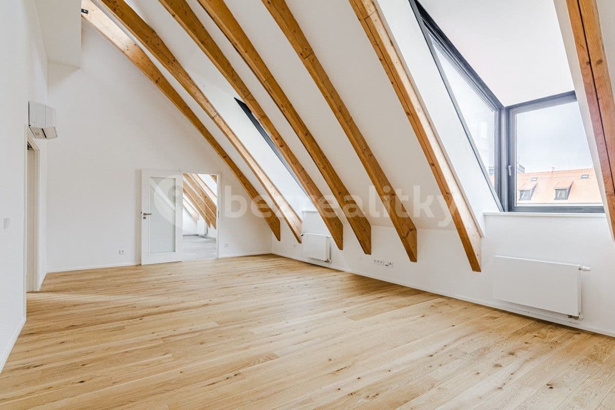 2 bedroom with open-plan kitchen flat to rent, 102 m², Řeporyjská, Prague, Prague 2 bedroom with open-plan kitchen flat to rent, 102 m², Řeporyjská, Prague, Prague