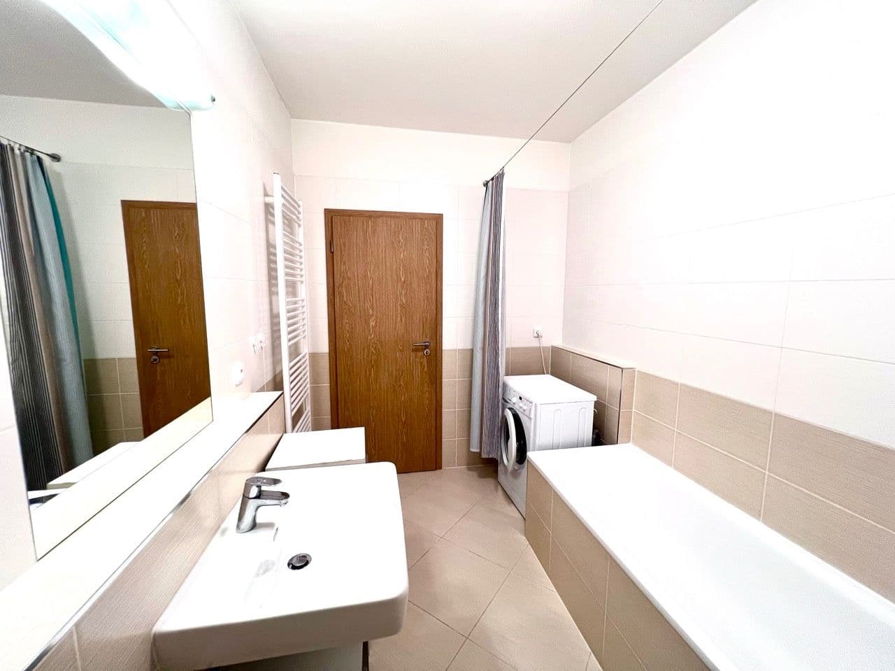 1 bedroom with open-plan kitchen flat to rent, 51 m², Svitákova, Prague, Prague 1 bedroom with open-plan kitchen flat to rent, 51 m², Svitákova, Prague, Prague