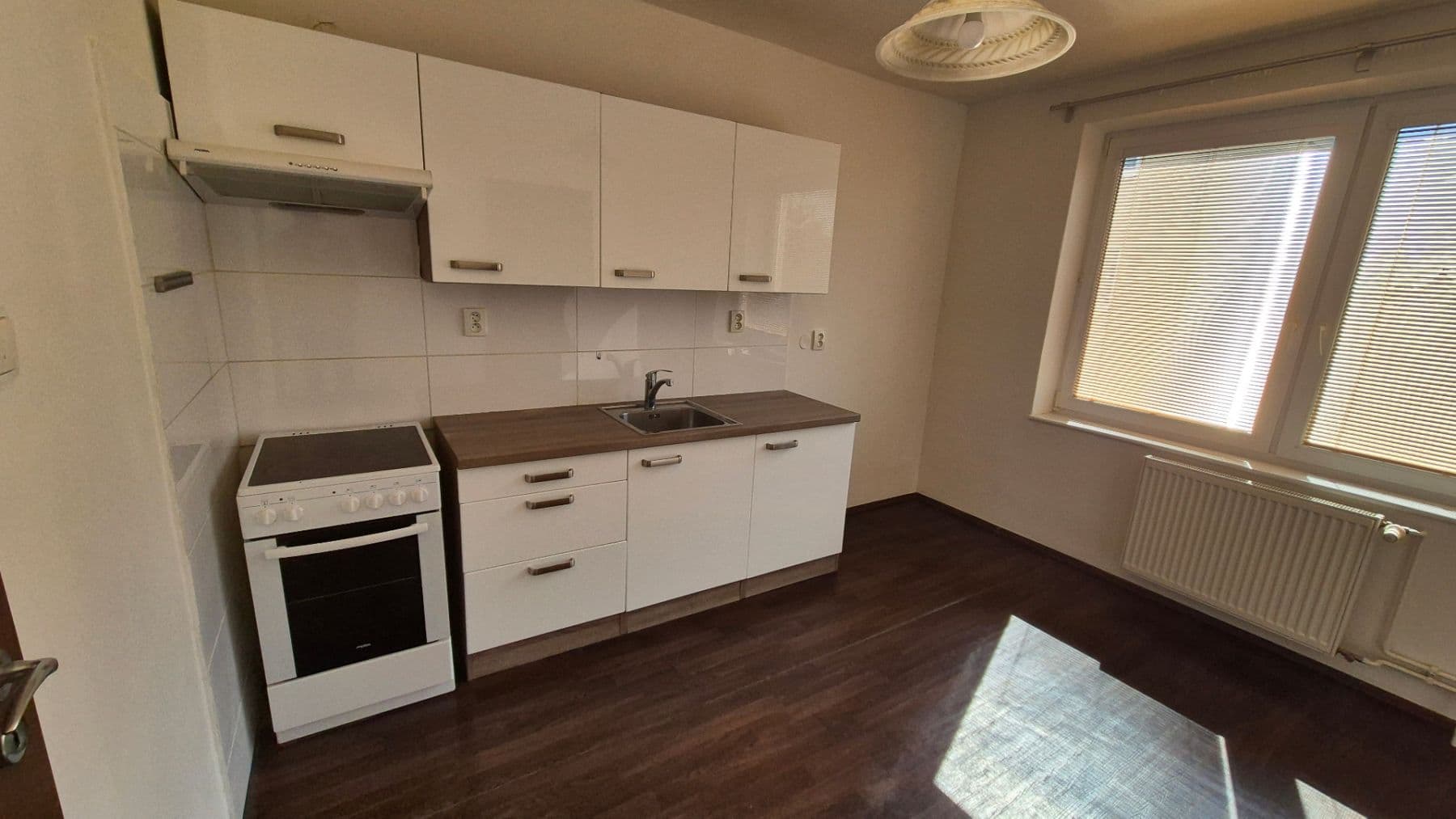 3 bedroom flat for sale, 72 m², 9. května, Hrušovany nad Jevišovkou, Jihomoravský Region 3 bedroom flat for sale, 72 m², 9. května, Hrušovany nad Jevišovkou, Jihomoravský Region