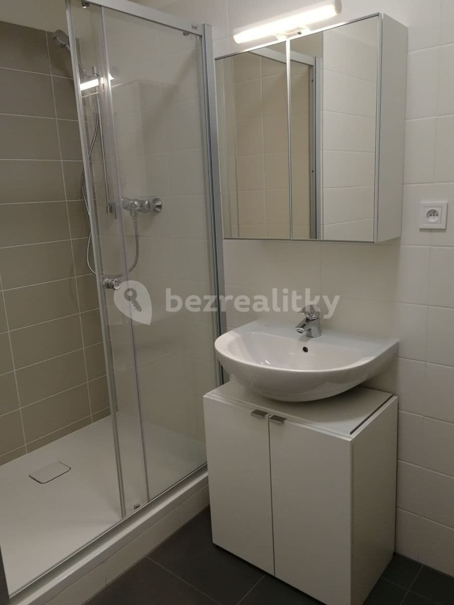 Studio flat to rent, 34 m², Saarinenova, Prague, Prague Studio flat to rent, 34 m², Saarinenova, Prague, Prague
