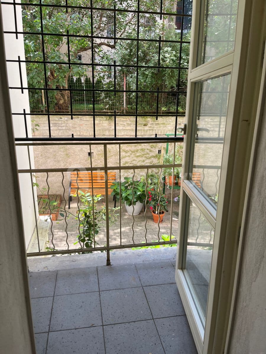 1 bedroom with open-plan kitchen flat to rent, 53 m², Malířská, Prague, Prague 1 bedroom with open-plan kitchen flat to rent, 53 m², Malířská, Prague, Prague