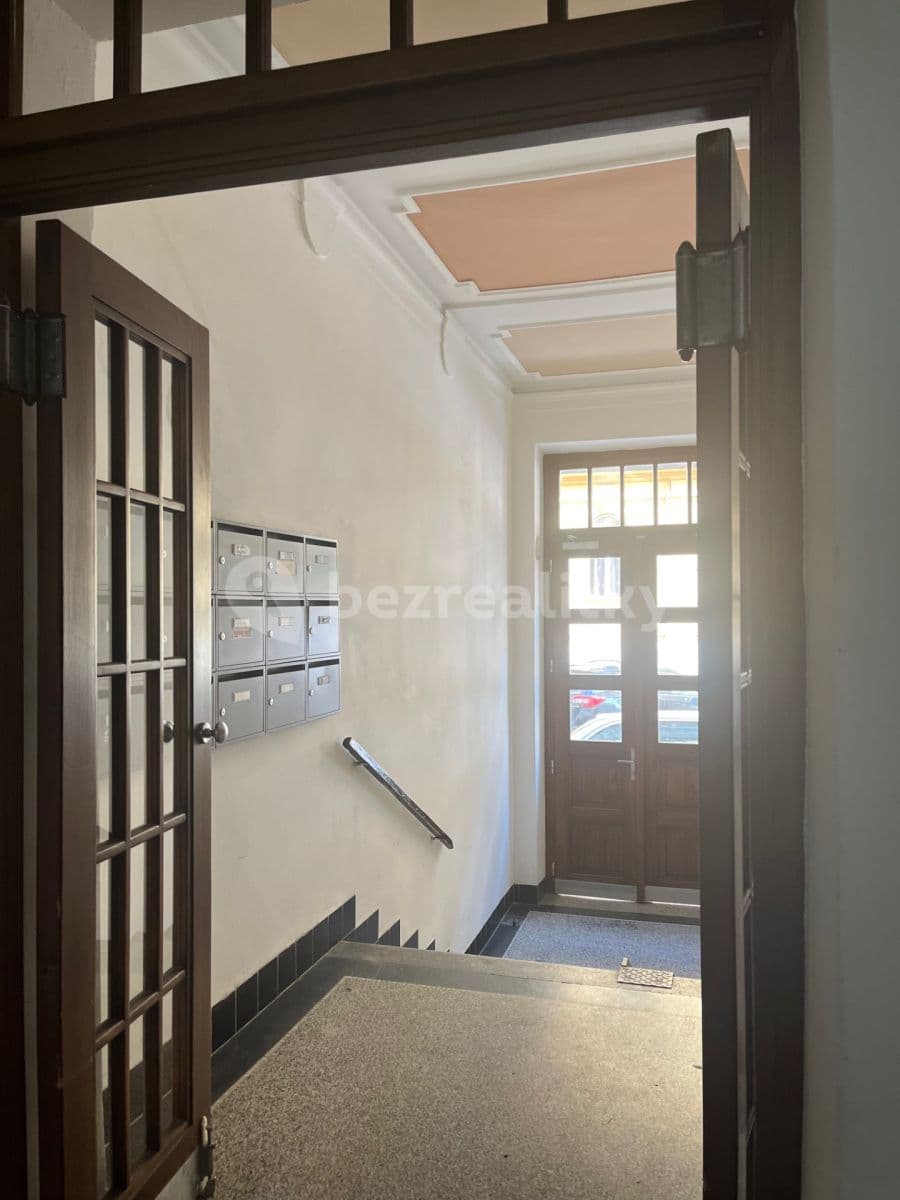 1 bedroom with open-plan kitchen flat to rent, 53 m², Malířská, Prague, Prague 1 bedroom with open-plan kitchen flat to rent, 53 m², Malířská, Prague, Prague