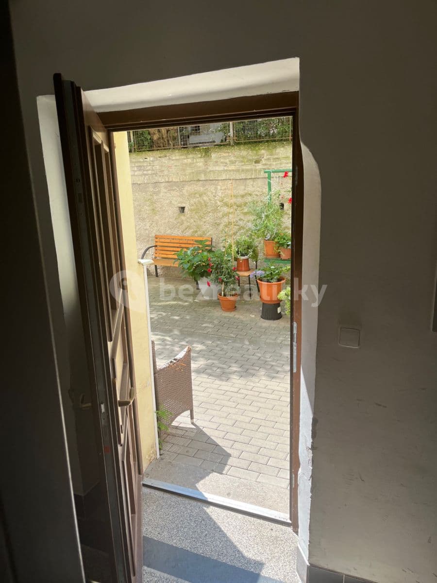 1 bedroom with open-plan kitchen flat to rent, 53 m², Malířská, Prague, Prague 1 bedroom with open-plan kitchen flat to rent, 53 m², Malířská, Prague, Prague