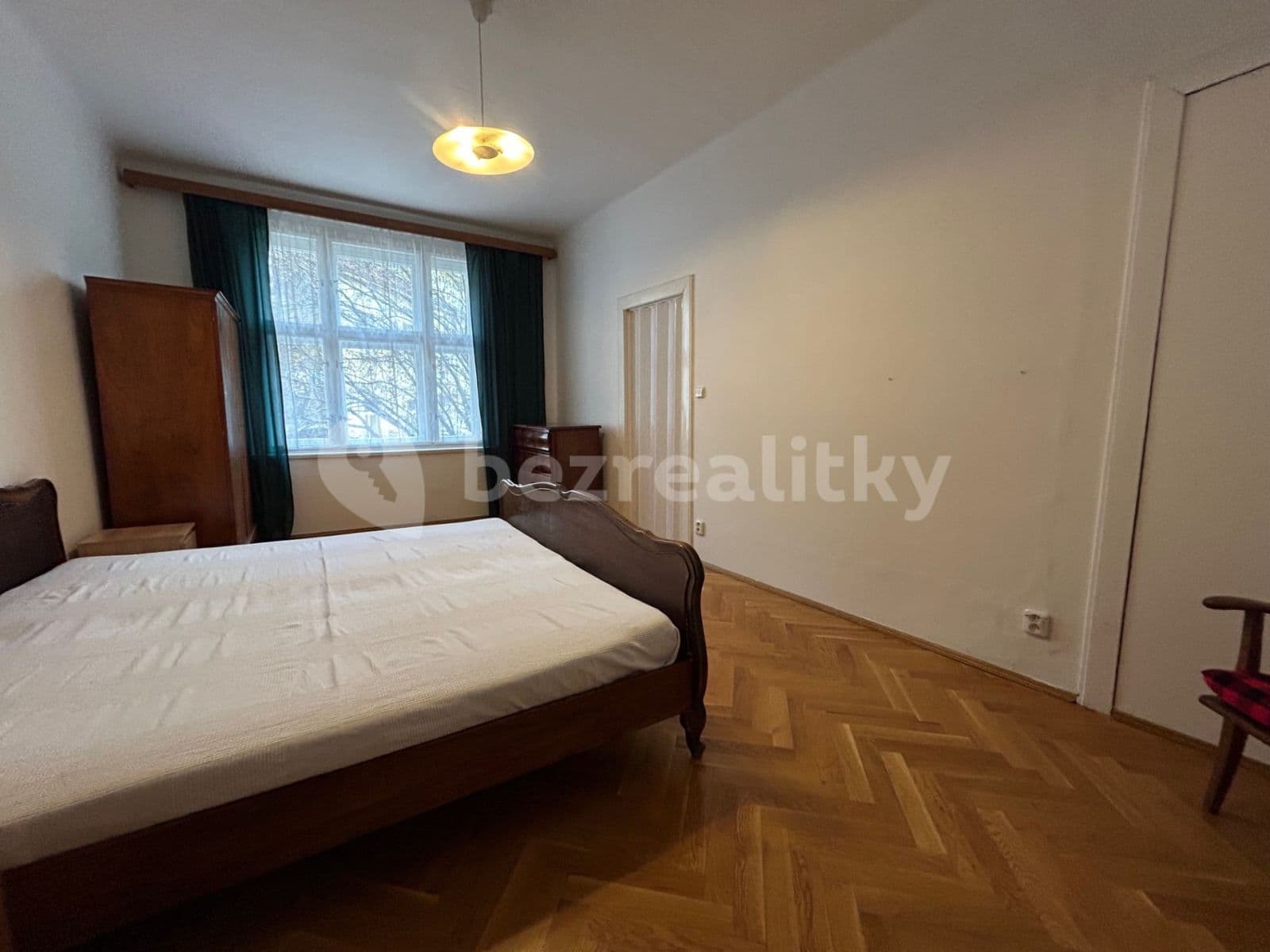 1 bedroom with open-plan kitchen flat to rent, 55 m², Bartoškova, Prague, Prague 1 bedroom with open-plan kitchen flat to rent, 55 m², Bartoškova, Prague, Prague