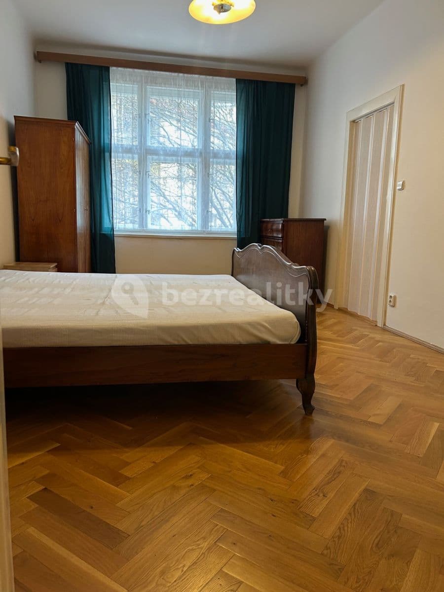 1 bedroom with open-plan kitchen flat to rent, 55 m², Bartoškova, Prague, Prague 1 bedroom with open-plan kitchen flat to rent, 55 m², Bartoškova, Prague, Prague