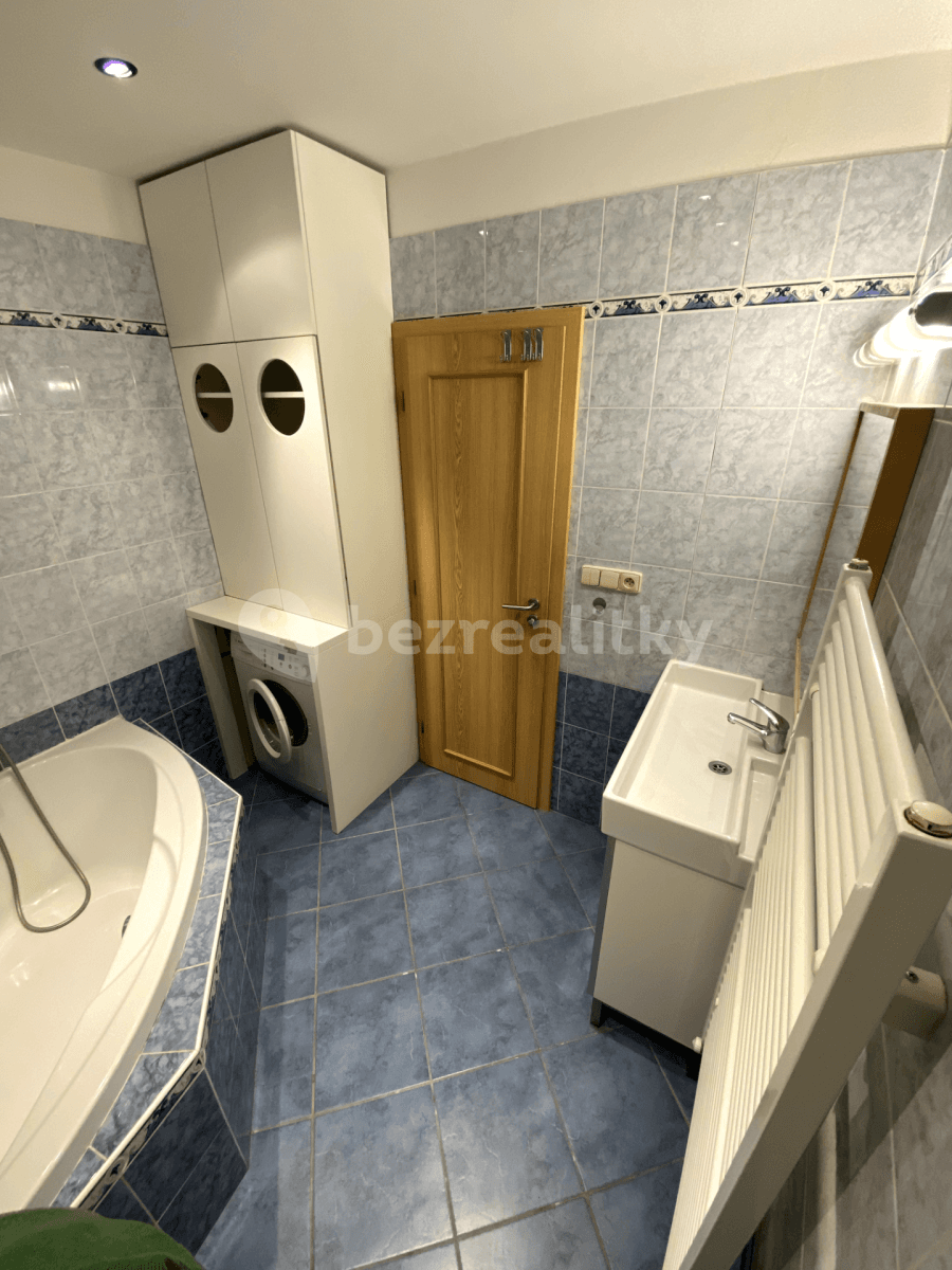 2 bedroom with open-plan kitchen flat to rent, 71 m², Ke Strašnické, Prague, Prague 2 bedroom with open-plan kitchen flat to rent, 71 m², Ke Strašnické, Prague, Prague