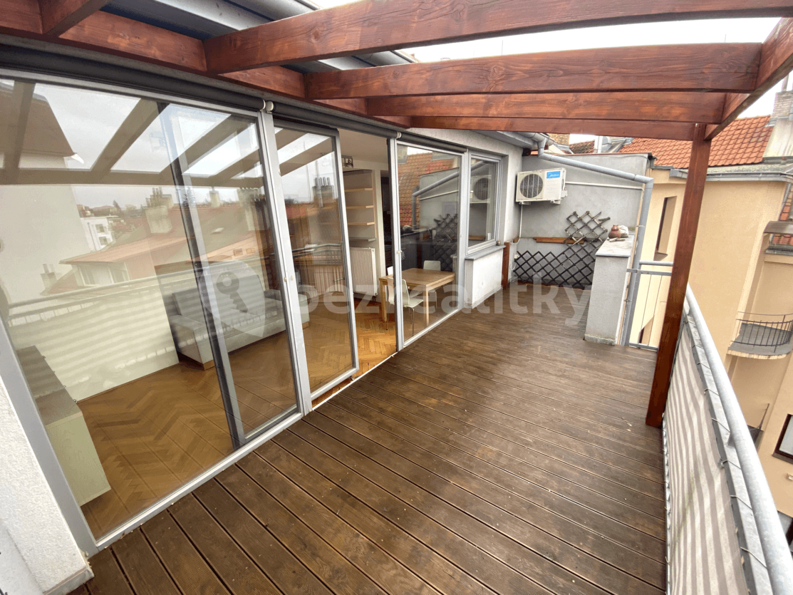 2 bedroom with open-plan kitchen flat to rent, 71 m², Ke Strašnické, Prague, Prague 2 bedroom with open-plan kitchen flat to rent, 71 m², Ke Strašnické, Prague, Prague