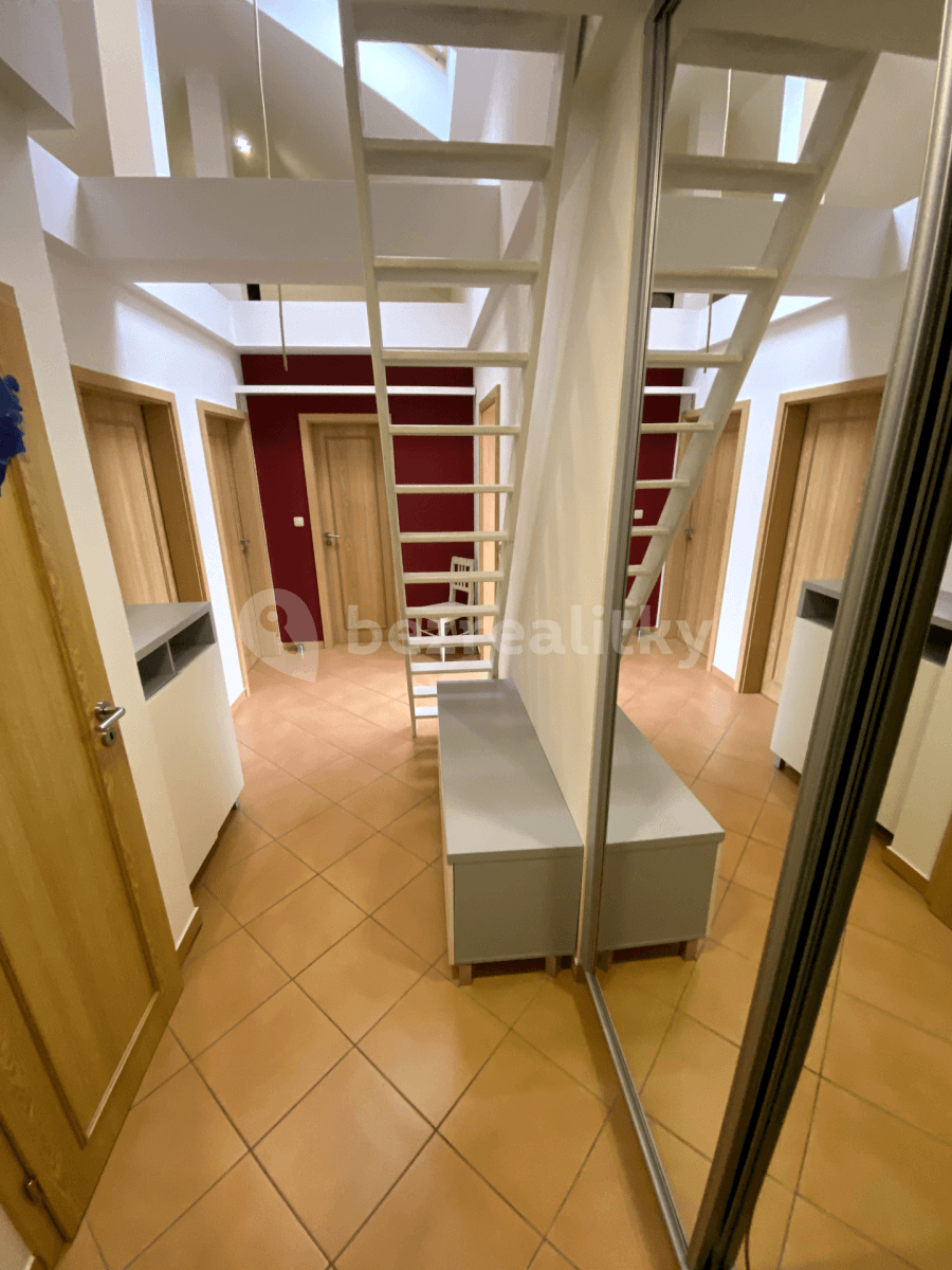 2 bedroom with open-plan kitchen flat to rent, 71 m², Ke Strašnické, Prague, Prague 2 bedroom with open-plan kitchen flat to rent, 71 m², Ke Strašnické, Prague, Prague