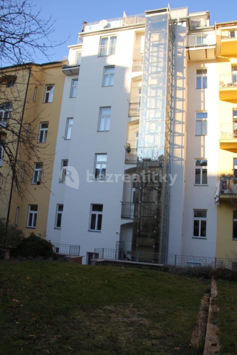 1 bedroom with open-plan kitchen flat to rent, 40 m², Moravská, Prague, Prague 1 bedroom with open-plan kitchen flat to rent, 40 m², Moravská, Prague, Prague