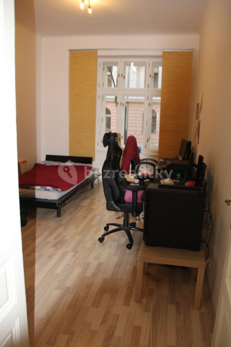 1 bedroom with open-plan kitchen flat to rent, 40 m², Moravská, Prague, Prague 1 bedroom with open-plan kitchen flat to rent, 40 m², Moravská, Prague, Prague