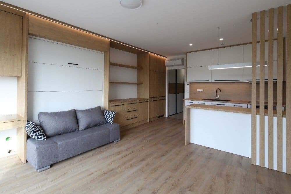 Studio flat to rent, 42 m², Kamýcká, Prague, Prague Studio flat to rent, 42 m², Kamýcká, Prague, Prague
