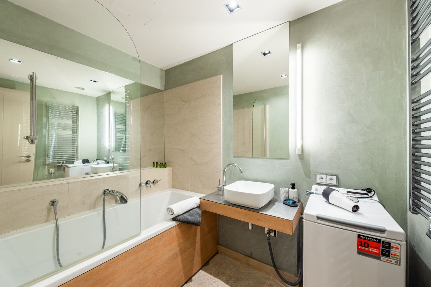 flat to rent, 56 m², Rohanské nábřeží, Prague, Prague flat to rent, 56 m², Rohanské nábřeží, Prague, Prague