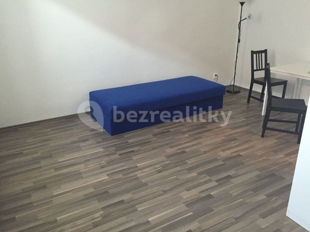 Studio flat to rent, 20 m², K Lochkovu, Prague, Prague Studio flat to rent, 20 m², K Lochkovu, Prague, Prague