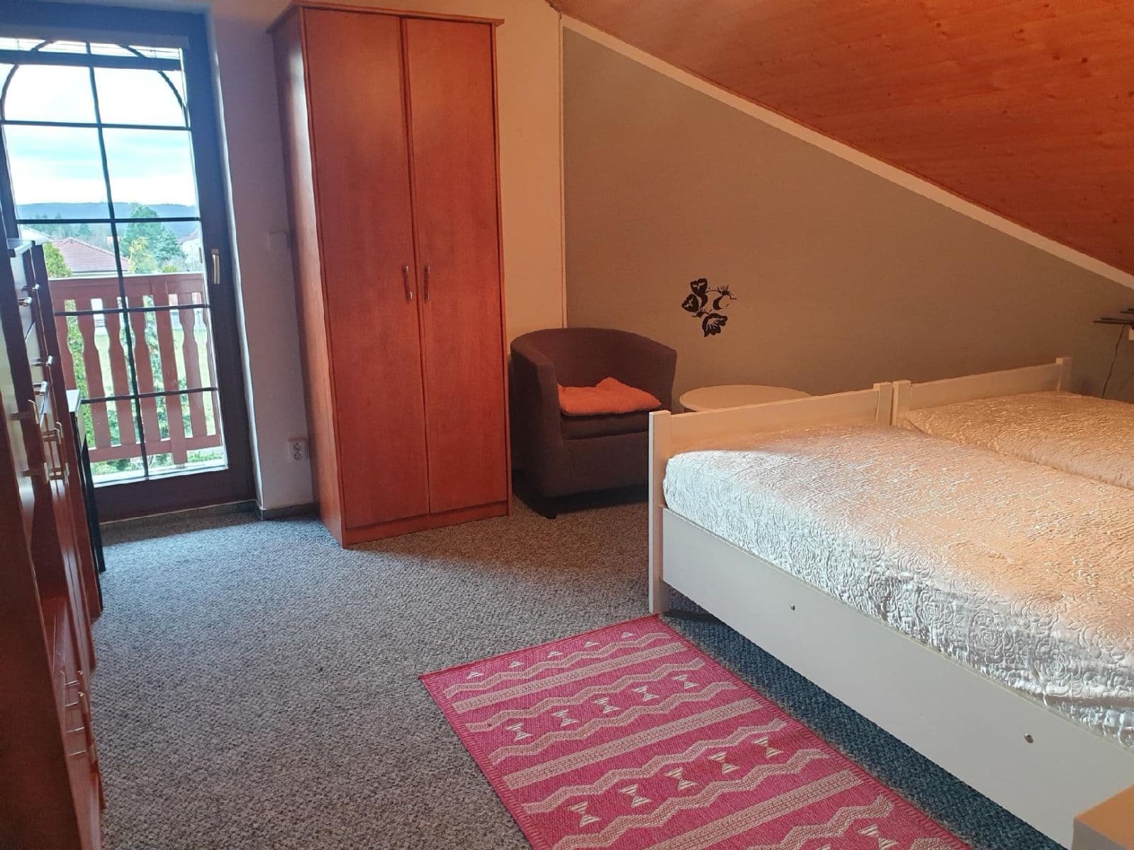 2 bedroom with open-plan kitchen flat to rent, 75 m², U Pošty, Zvole, Středočeský Region 2 bedroom with open-plan kitchen flat to rent, 75 m², U Pošty, Zvole, Středočeský Region