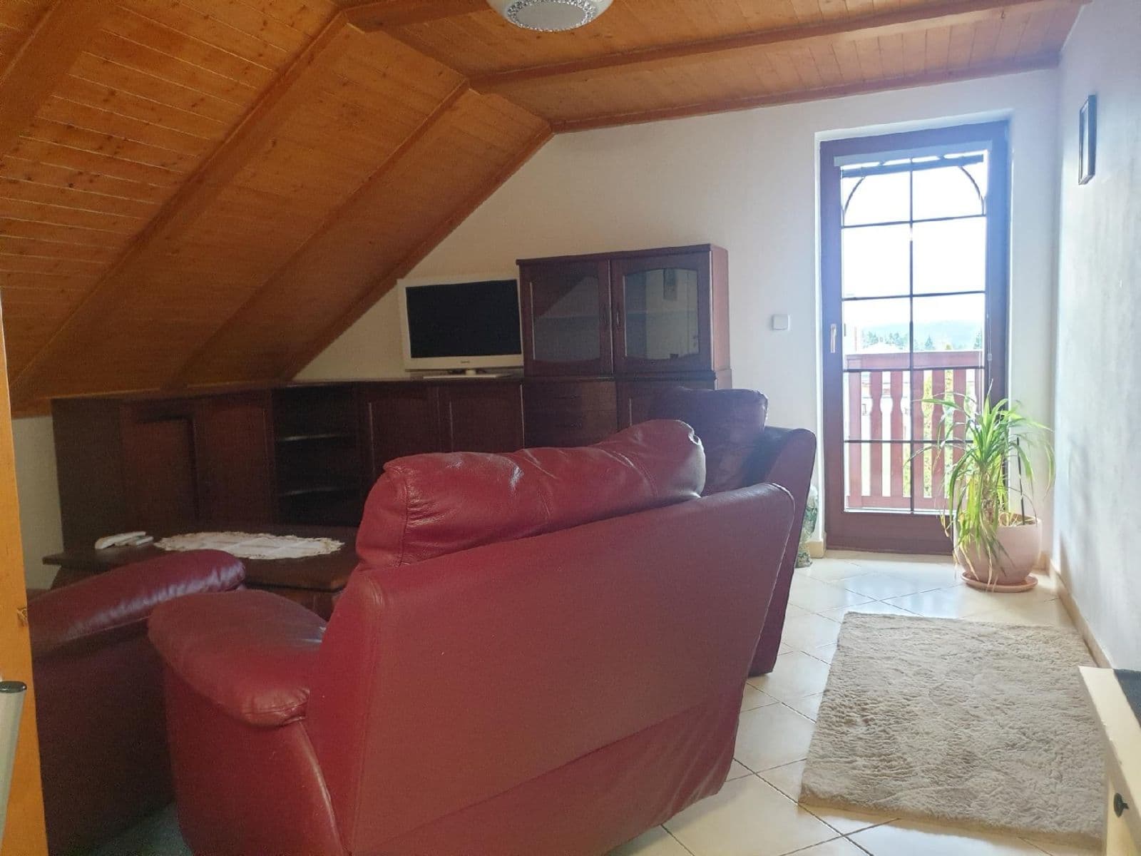 2 bedroom with open-plan kitchen flat to rent, 75 m², U Pošty, Zvole, Středočeský Region 2 bedroom with open-plan kitchen flat to rent, 75 m², U Pošty, Zvole, Středočeský Region