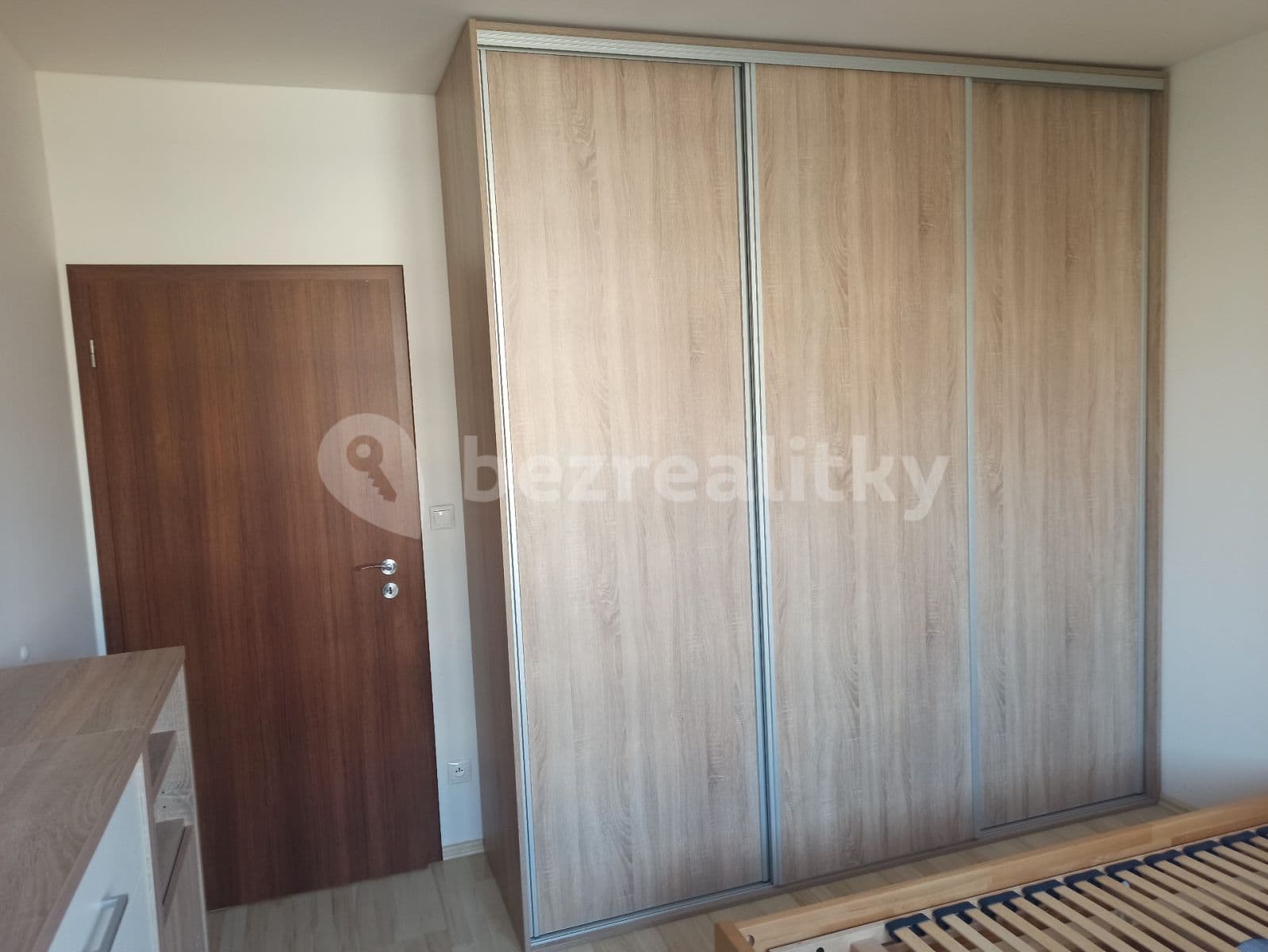 2 bedroom with open-plan kitchen flat to rent, 66 m², Jurkovičova, Prague, Prague 2 bedroom with open-plan kitchen flat to rent, 66 m², Jurkovičova, Prague, Prague