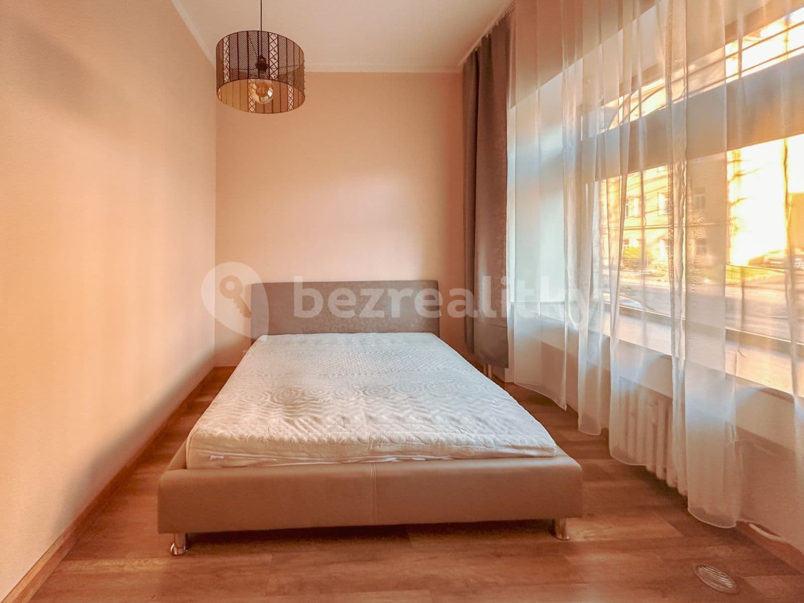 2 bedroom flat to rent, 76 m², nábřeží Jana Palacha, Karlovy Vary, Karlovarský Region 2 bedroom flat to rent, 76 m², nábřeží Jana Palacha, Karlovy Vary, Karlovarský Region