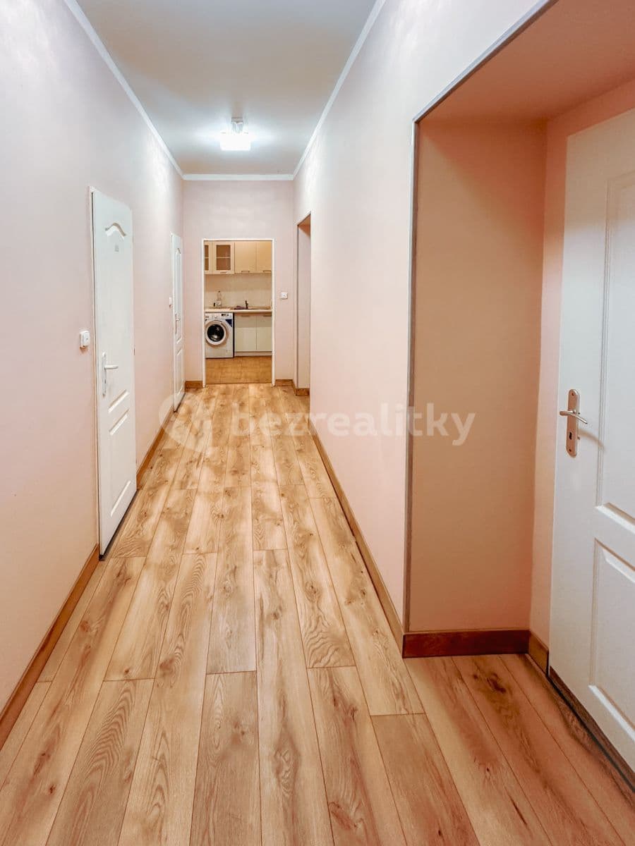 2 bedroom flat to rent, 76 m², nábřeží Jana Palacha, Karlovy Vary, Karlovarský Region 2 bedroom flat to rent, 76 m², nábřeží Jana Palacha, Karlovy Vary, Karlovarský Region