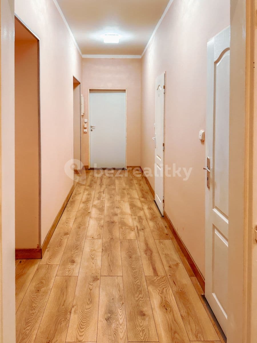 2 bedroom flat to rent, 76 m², nábřeží Jana Palacha, Karlovy Vary, Karlovarský Region 2 bedroom flat to rent, 76 m², nábřeží Jana Palacha, Karlovy Vary, Karlovarský Region