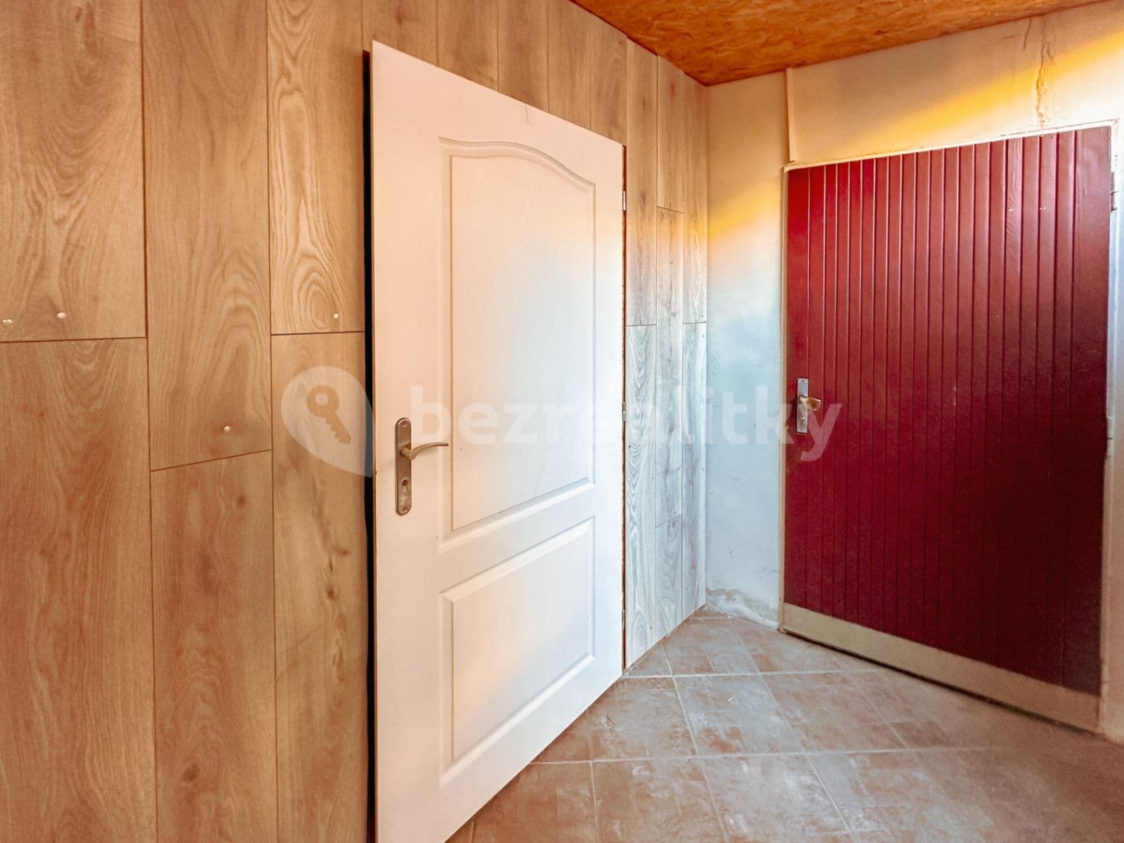 2 bedroom flat to rent, 76 m², nábřeží Jana Palacha, Karlovy Vary, Karlovarský Region 2 bedroom flat to rent, 76 m², nábřeží Jana Palacha, Karlovy Vary, Karlovarský Region