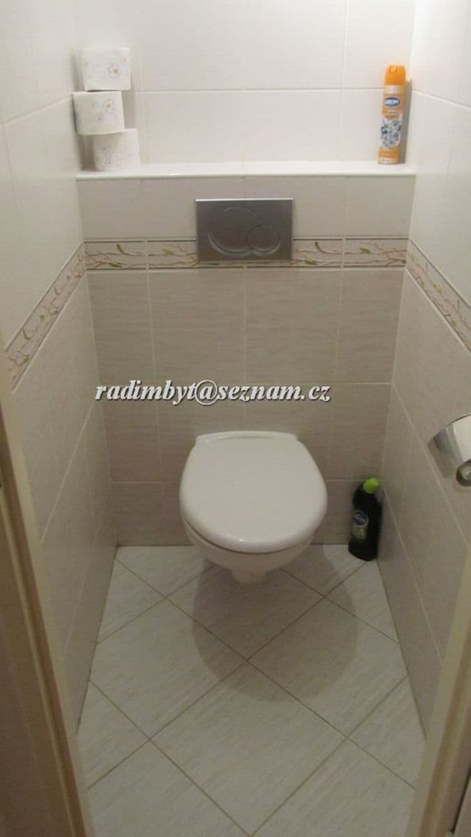 3 bedroom with open-plan kitchen flat to rent, 90 m², Radimovická, Prague, Prague 3 bedroom with open-plan kitchen flat to rent, 90 m², Radimovická, Prague, Prague