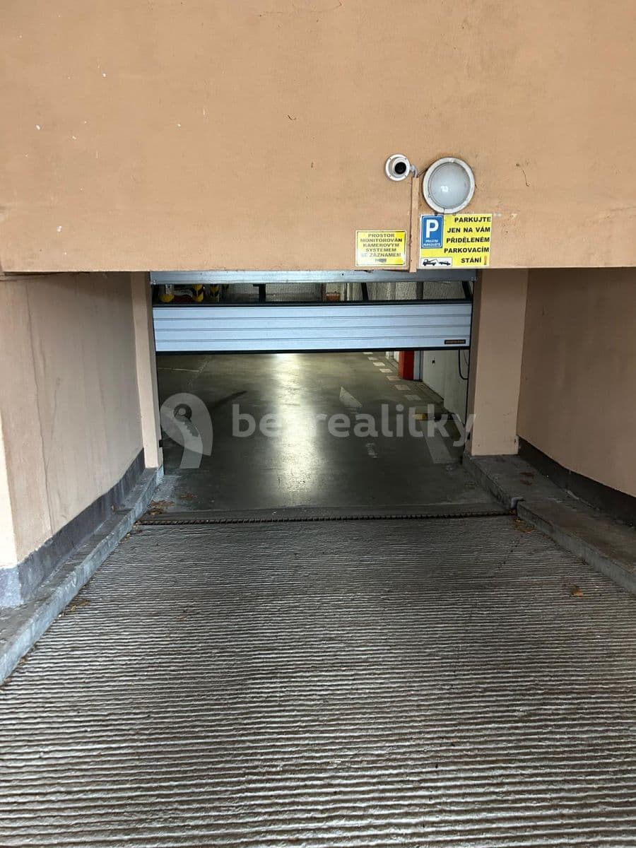 garage to rent, 19 m², Hnězdenská, Prague, Prague garage to rent, 19 m², Hnězdenská, Prague, Prague