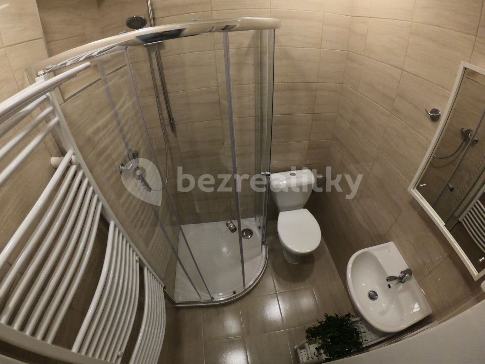 1 bedroom with open-plan kitchen flat to rent, 46 m², Boleslavova, Prague, Prague 1 bedroom with open-plan kitchen flat to rent, 46 m², Boleslavova, Prague, Prague