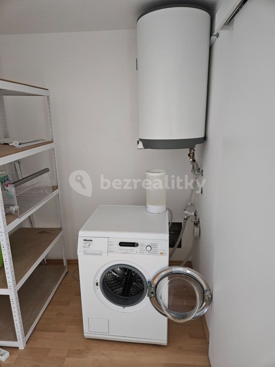 flat to rent, 230 m², Hlinky, Brno, Jihomoravský Region flat to rent, 230 m², Hlinky, Brno, Jihomoravský Region