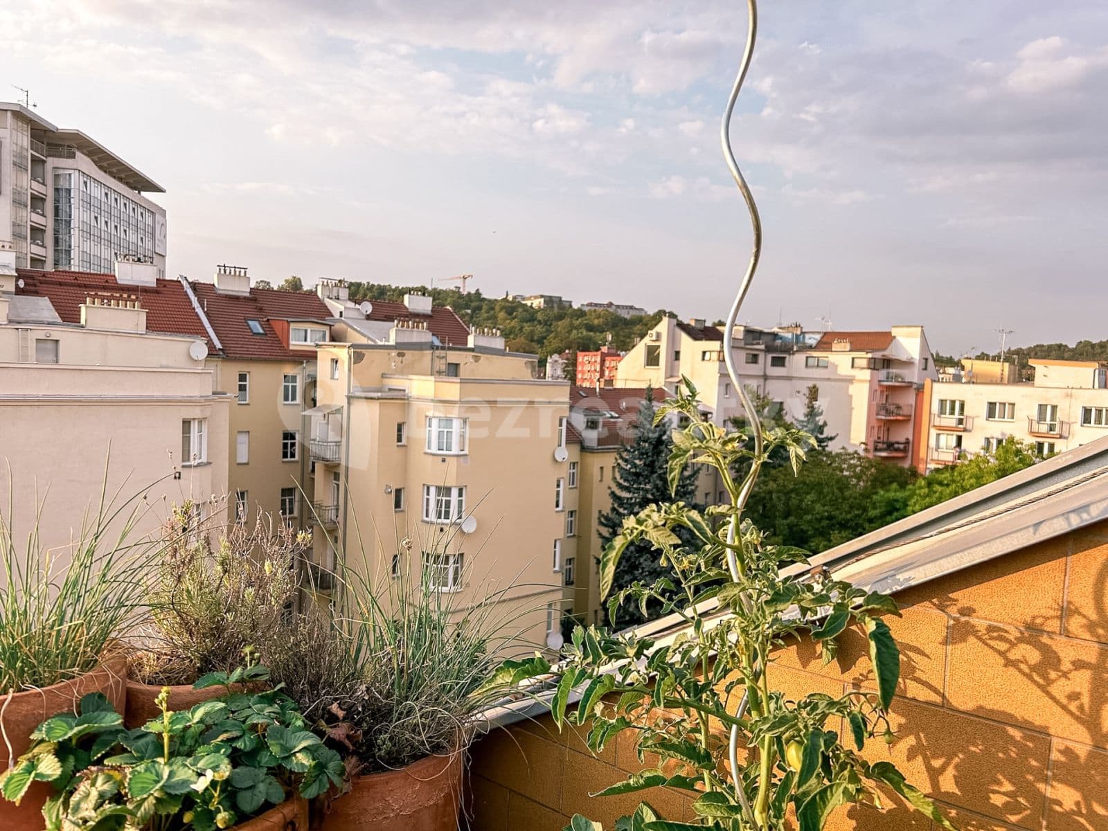 2 bedroom with open-plan kitchen flat to rent, 70 m², Rybářská, Brno, Jihomoravský Region 2 bedroom with open-plan kitchen flat to rent, 70 m², Rybářská, Brno, Jihomoravský Region