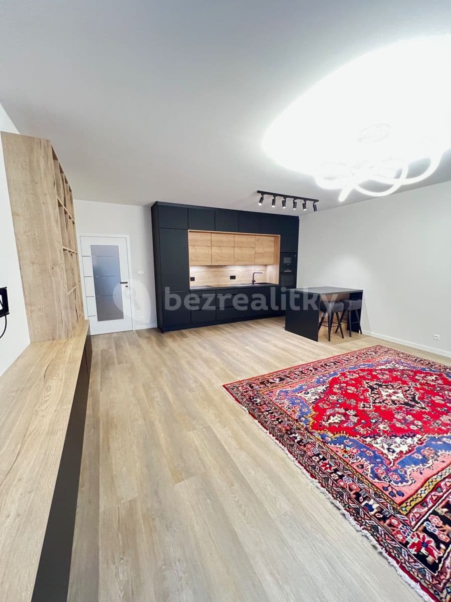 2 bedroom with open-plan kitchen flat to rent, 85 m², Otopašská, Prague, Prague 2 bedroom with open-plan kitchen flat to rent, 85 m², Otopašská, Prague, Prague