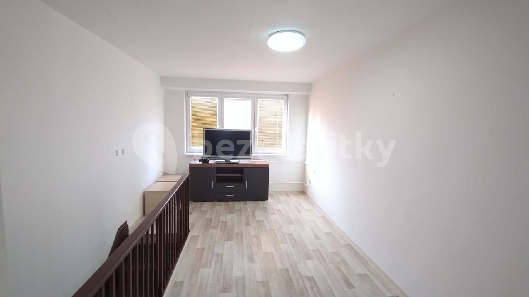 4 bedroom flat to rent, 76 m², Ostrava, Moravskoslezský Region 4 bedroom flat to rent, 76 m², Ostrava, Moravskoslezský Region