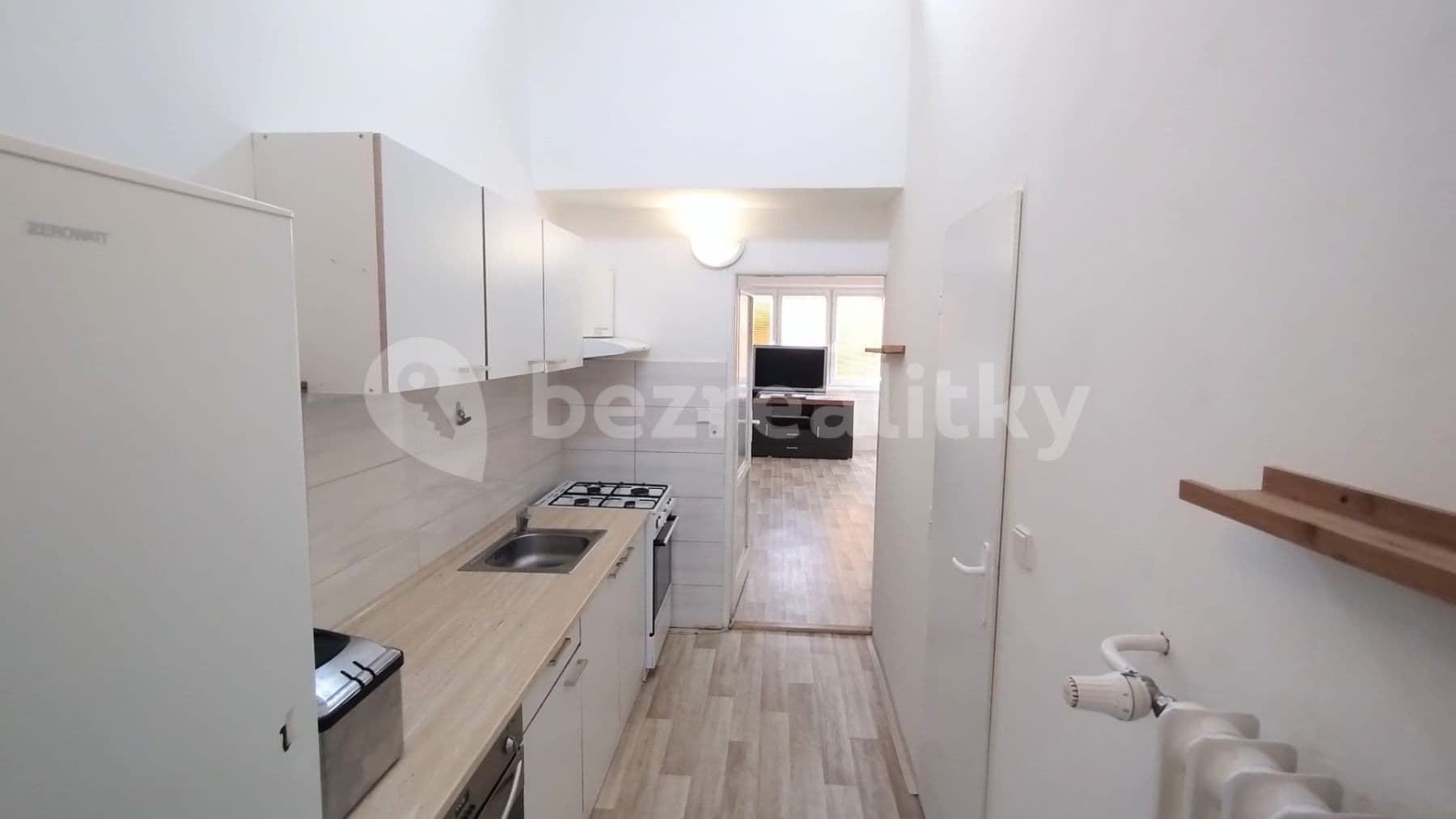 4 bedroom flat to rent, 76 m², Ostrava, Moravskoslezský Region 4 bedroom flat to rent, 76 m², Ostrava, Moravskoslezský Region