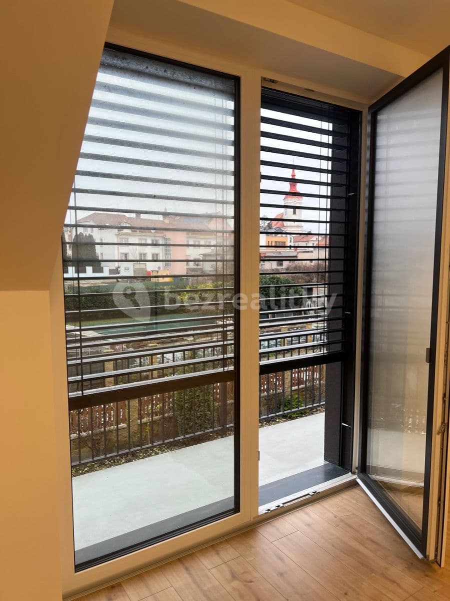 Studio flat to rent, 30 m², Za Humny, Modřice, Jihomoravský Region Studio flat to rent, 30 m², Za Humny, Modřice, Jihomoravský Region