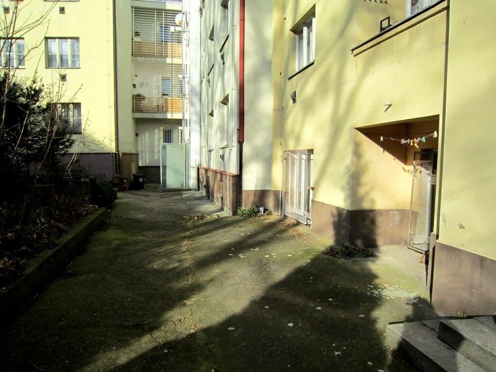Studio flat to rent, 33 m², Terronská, Prague, Prague Studio flat to rent, 33 m², Terronská, Prague, Prague