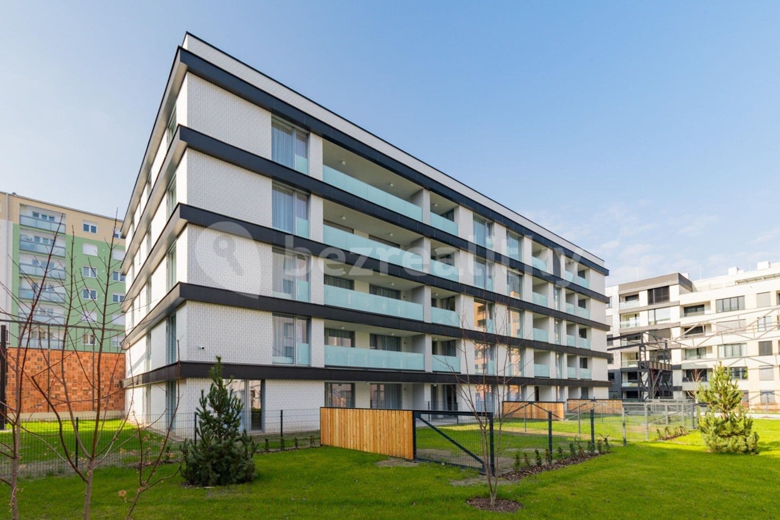 garage to rent, 12 m², U Pergamenky, Prague, Prague garage to rent, 12 m², U Pergamenky, Prague, Prague