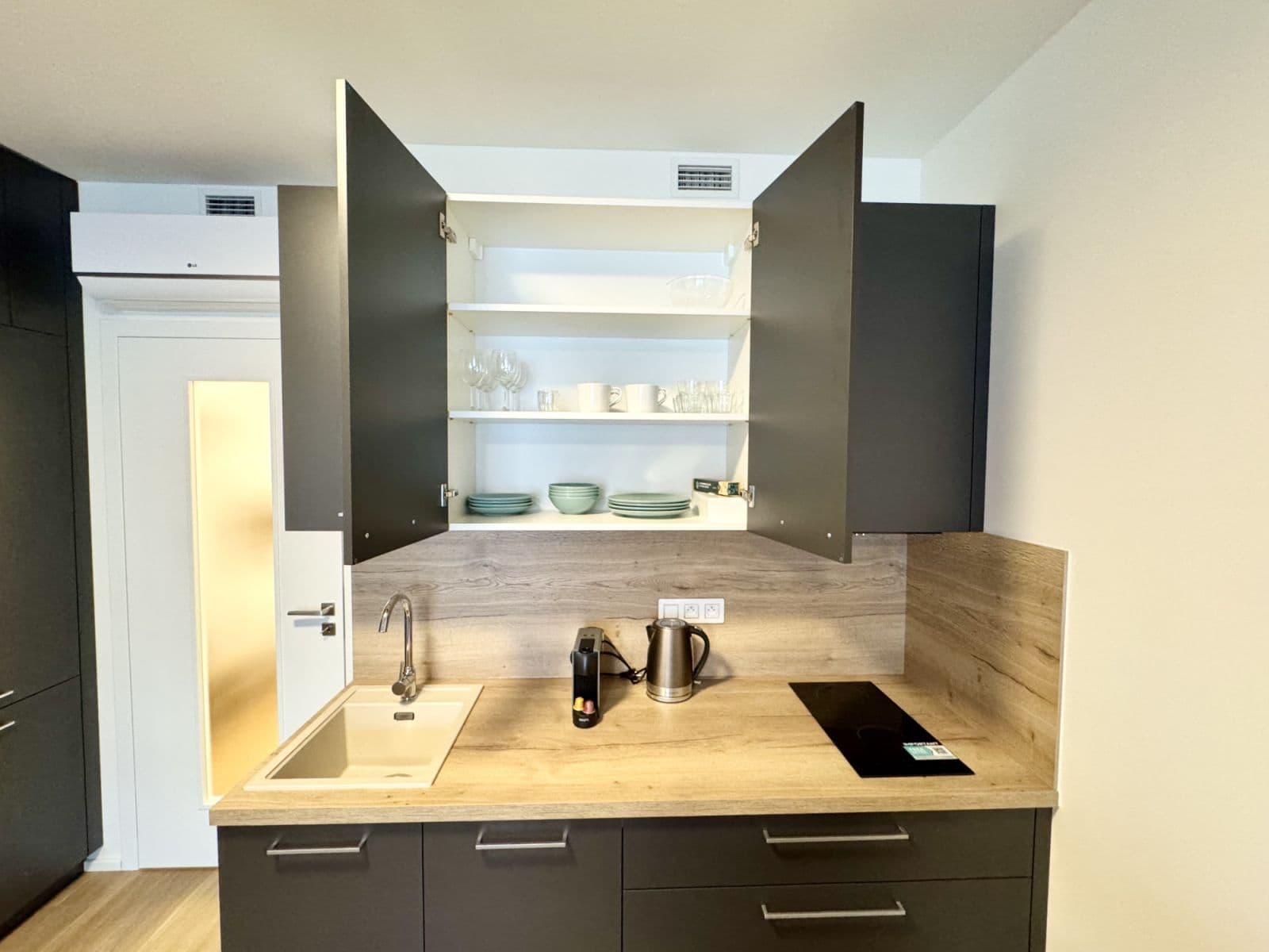 flat to rent, 36 m², Tetauerova, Prague, Prague flat to rent, 36 m², Tetauerova, Prague, Prague