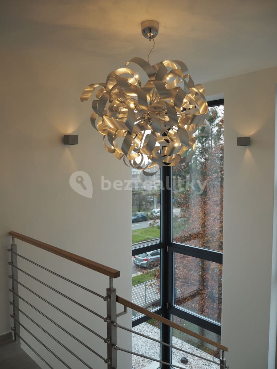 2 bedroom flat to rent, 43 m², Počernická, Prague, Prague 2 bedroom flat to rent, 43 m², Počernická, Prague, Prague