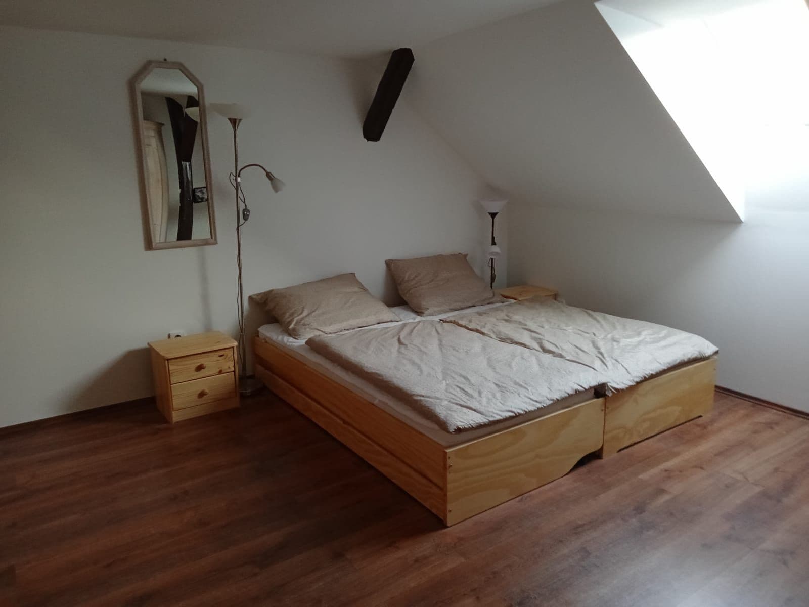 flat to rent, 160 m², Hradišťany, Honezovice, Plzeňský Region flat to rent, 160 m², Hradišťany, Honezovice, Plzeňský Region