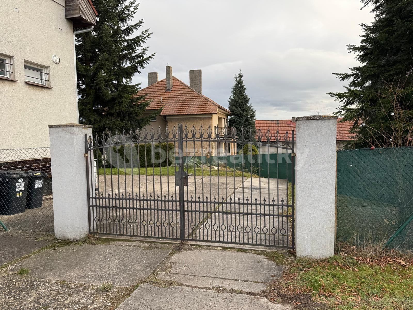 Studio flat to rent, 18 m², V Podlískách, Braškov, Středočeský Region Studio flat to rent, 18 m², V Podlískách, Braškov, Středočeský Region