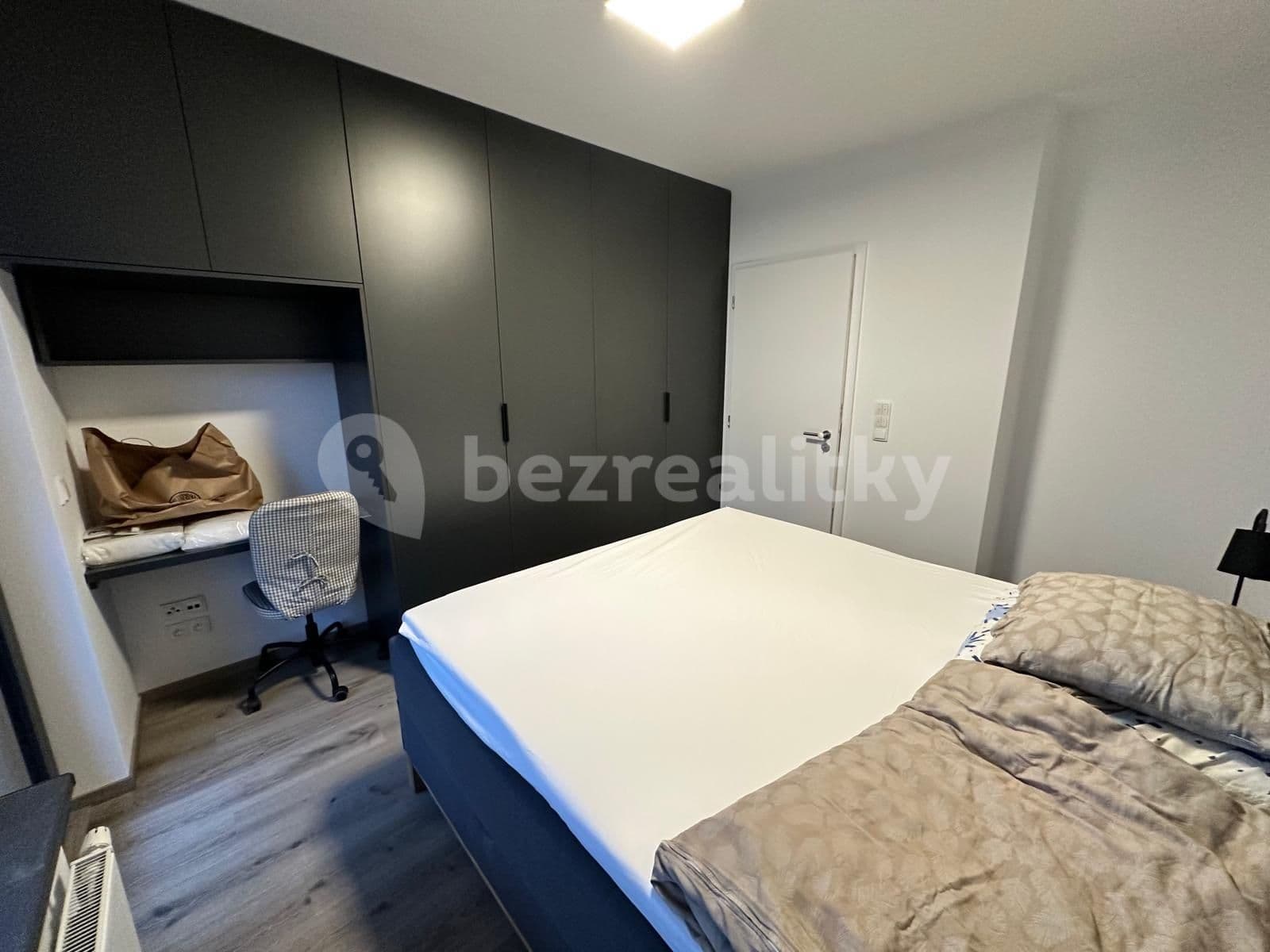 2 bedroom with open-plan kitchen flat to rent, 74 m², Olgy Havlové, Prague, Prague 2 bedroom with open-plan kitchen flat to rent, 74 m², Olgy Havlové, Prague, Prague