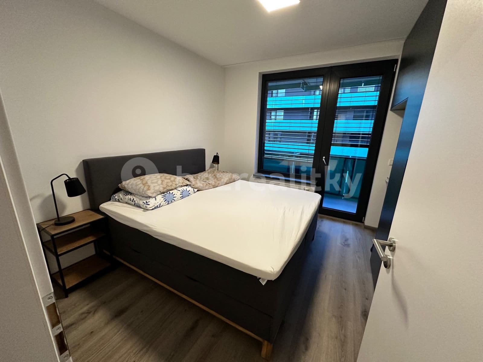 2 bedroom with open-plan kitchen flat to rent, 74 m², Olgy Havlové, Prague, Prague 2 bedroom with open-plan kitchen flat to rent, 74 m², Olgy Havlové, Prague, Prague